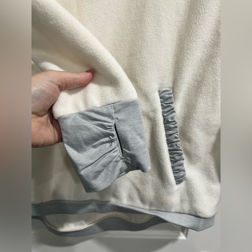 Women’s Old Navy white cream grey gray‎ pullover sweatshirt XL new NWT - Picture 3 of 7